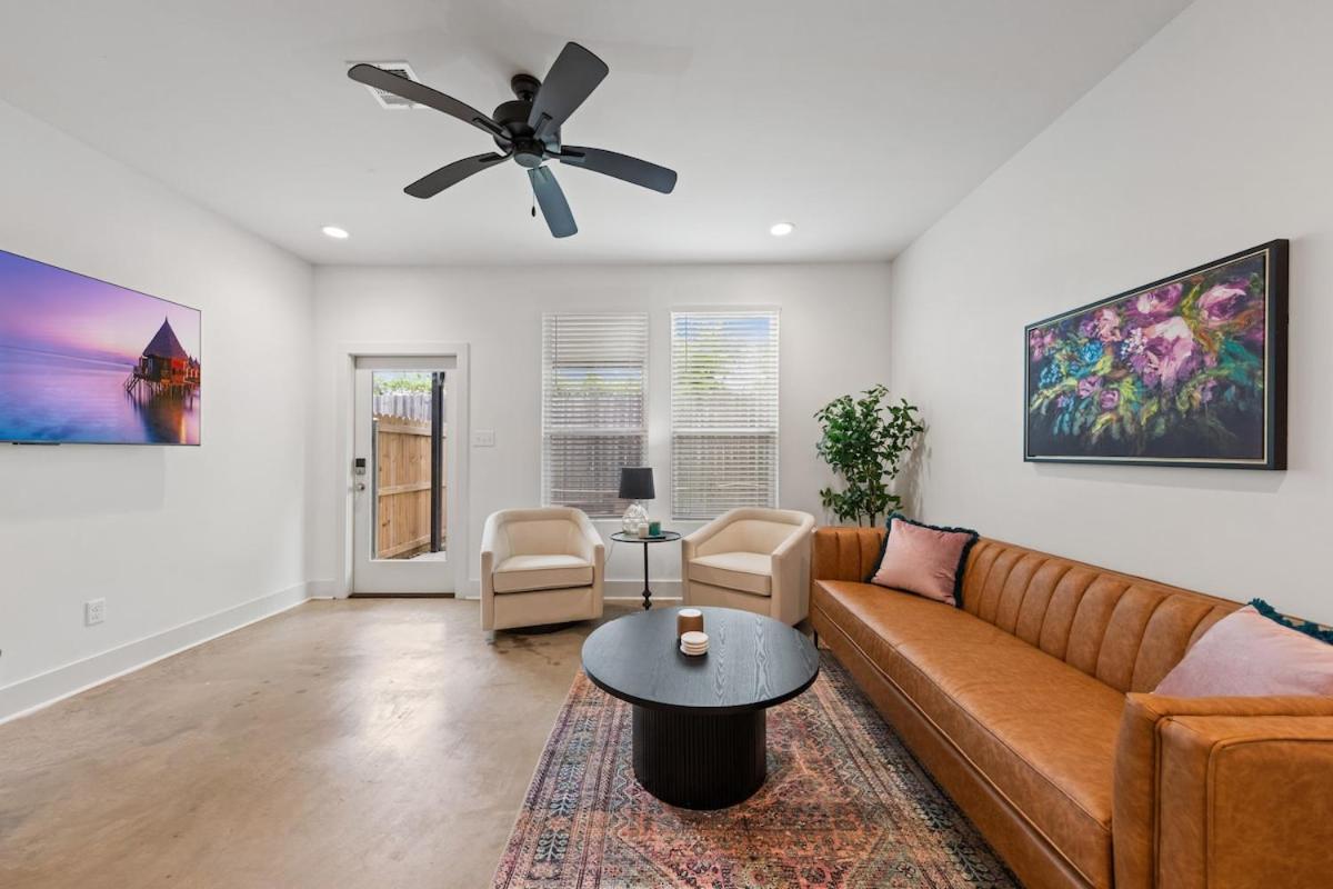 Appartamento New Thibodeaux House Cajun Luxury 65 Tv Fast Wifi Lafayette Esterno foto